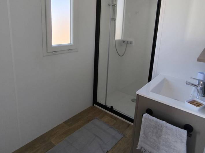 Mobil home pour 4 personnes, avec piscine et terrasse à Pamiers - 3