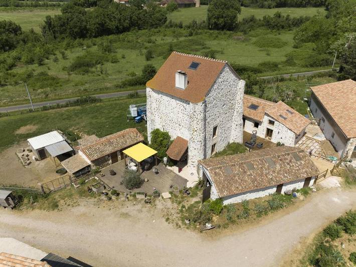 Maison de vacances pour 6 personnes, avec jardin et piscine ainsi que terrasse et vue, animaux acceptés - 1