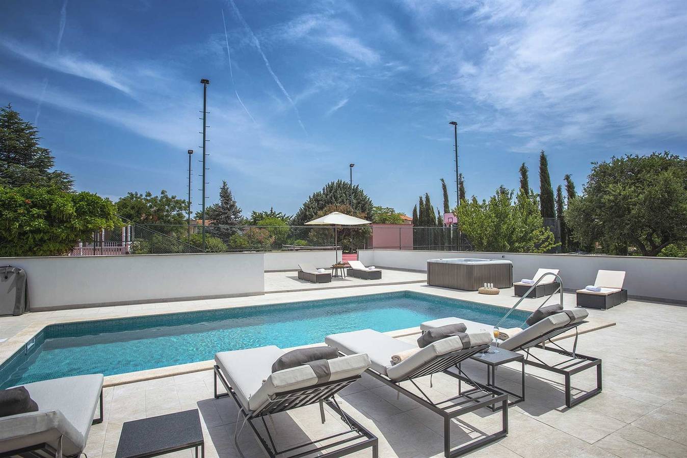 Villa Graziosa with Pool in Pula-Medulin, Pula