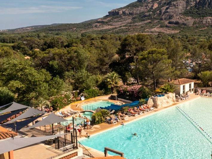 Location de vacances pour 4 personnes, avec bassin pour enfant à Le Muy