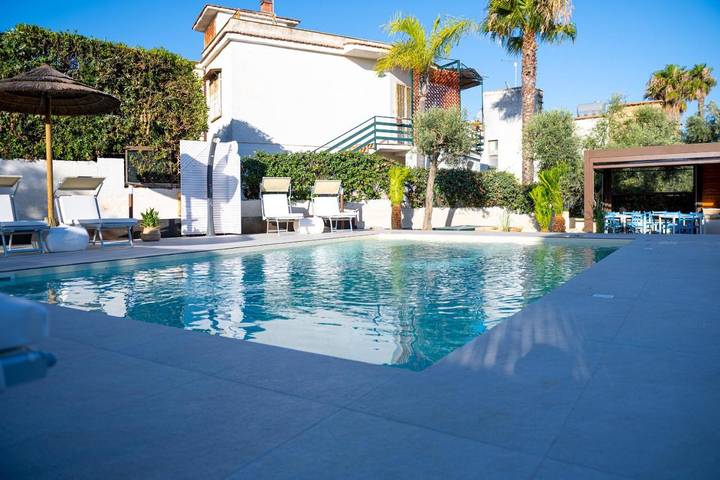 B&b per 2 persone, con giardino e piscina nonché panorama a Lido di Noto