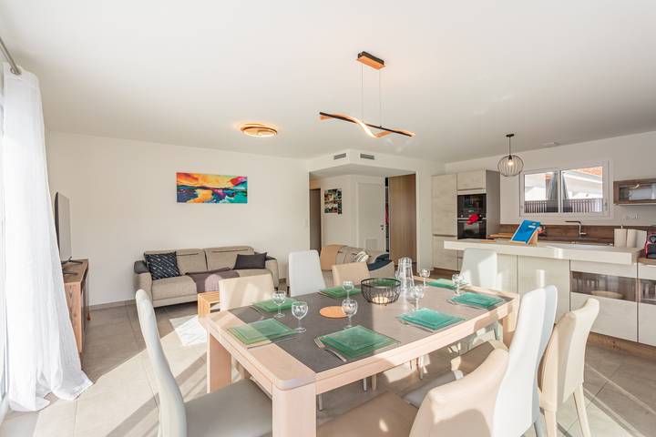 Location de vacances pour 8 personnes, avec jardin et terrasse à Ondres - 3