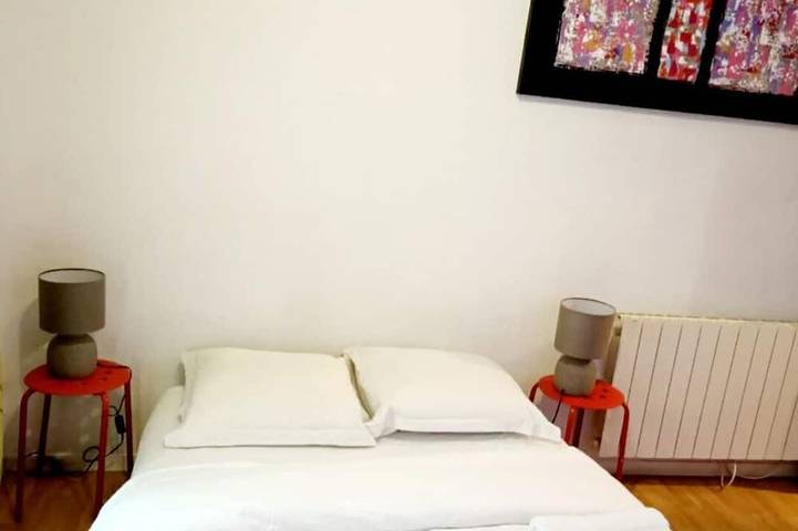 Gîte pour 6 personnes, avec balcon à Neuville-sur-Saône - 2