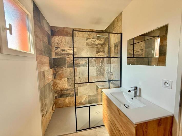 Villa pour 6 personnes, avec vue ainsi que terrasse et piscine à Collioure - 4