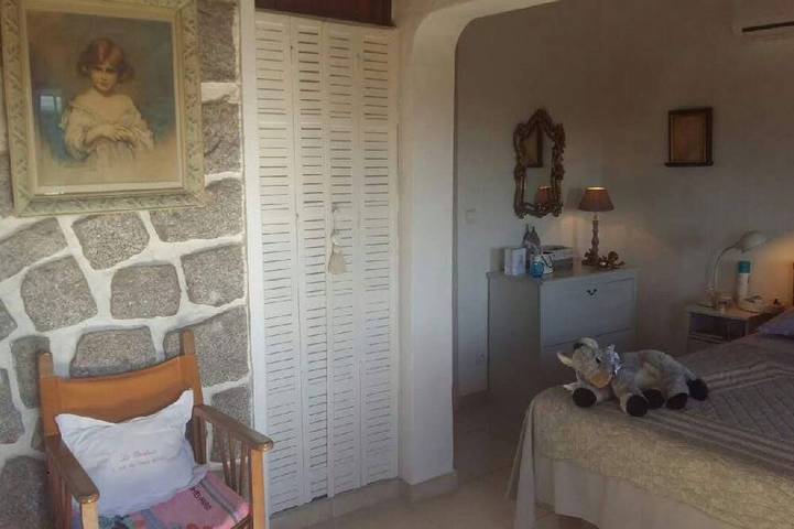 Location de vacances pour 4 personnes, avec terrasse et jardin dans Plage de la Palombaggia - 3