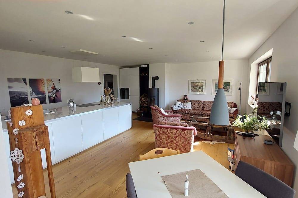 Ganze Wohnung, Ferienwohnung Wolke 1 mit 2 Schlafzimmern in Seebruck, Chiemsee