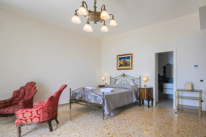 Palazzo Perez, Camera Pavone in Belvedere Marittimo, Provincia di Cosenza