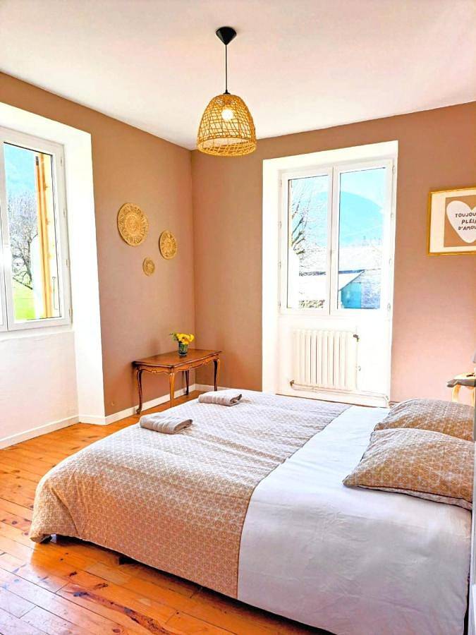 Six-Bedroom House in La Chapelle-en-Vercors, Parc naturel régional du Vercors