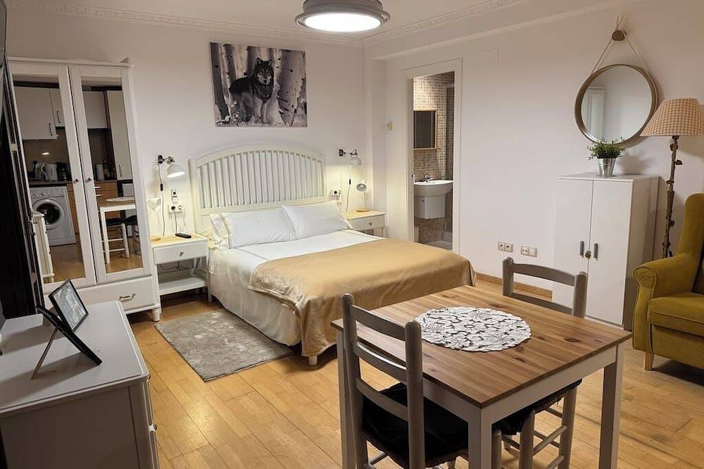 Ganze Wohnung, Romántico Estudio en Barri Vell in Girona, Gironès