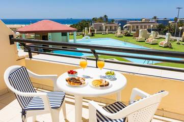 Ferienwohnung für 3 Personen, mit Terrasse und Ausblick sowie Pool in Jandia