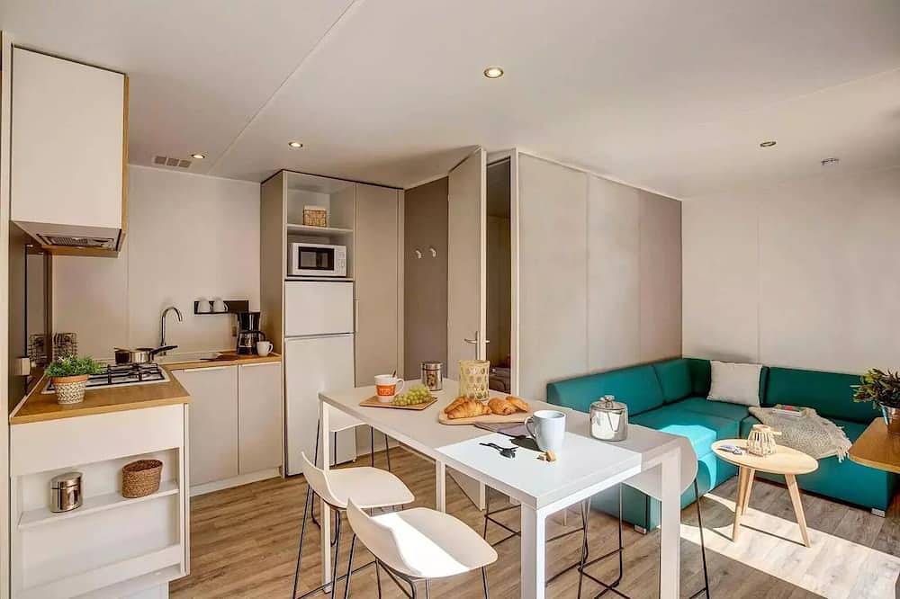 Camping pour 4 Personnes dans Saint-Victor-la-Rivière, Région de Besse-et-Saint-Anastaise