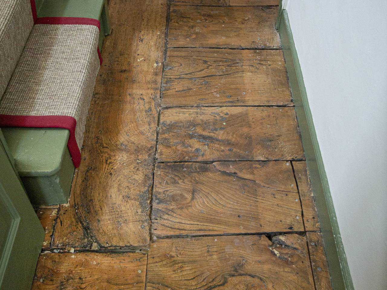 Entire apartment, Apartment 2, 86 Dyer Street in Cirencester, Gloucestershire