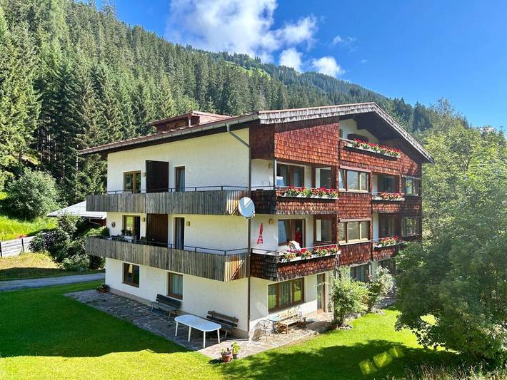 Ferienwohnung für 3 Personen, mit Sauna und Ausblick sowie Garten, mit Haustier in Bach - 3