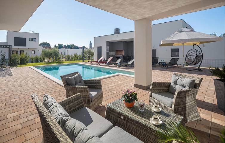 Ferienhaus für 8 Personen, mit Terrasse in Kastelir - 3