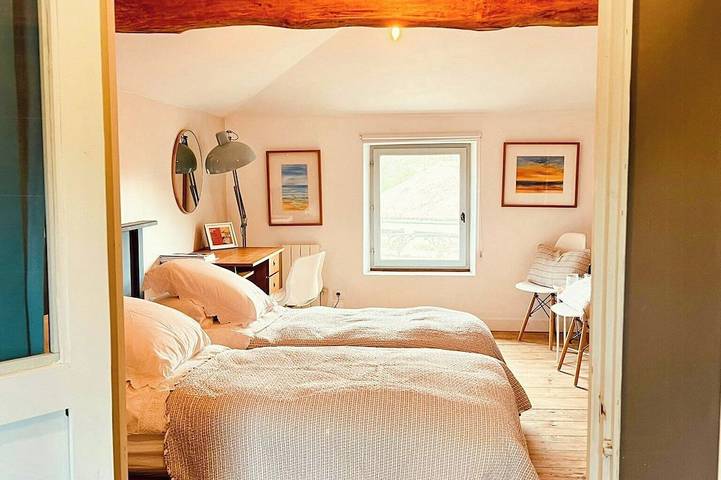 Location de vacances pour 8 personnes, avec jardin à Saint-Même-les-Carrières - 3
