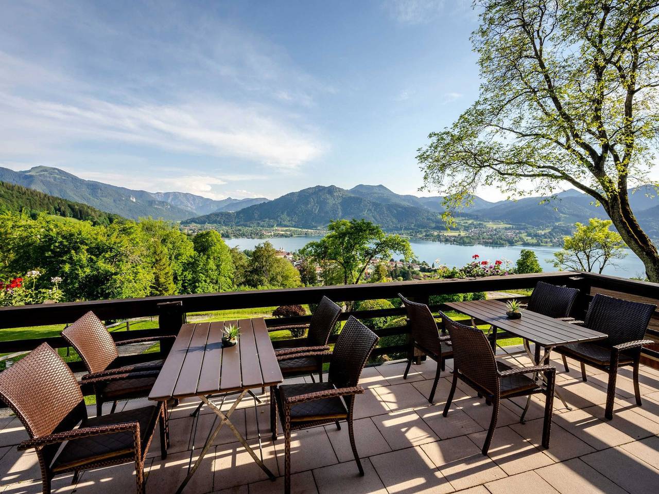 Der Westerhof - Hotel in Tegernsee - Doppelzimmer Budget Berghaus (nur als Ez buchbar) in Bayerische Alpen