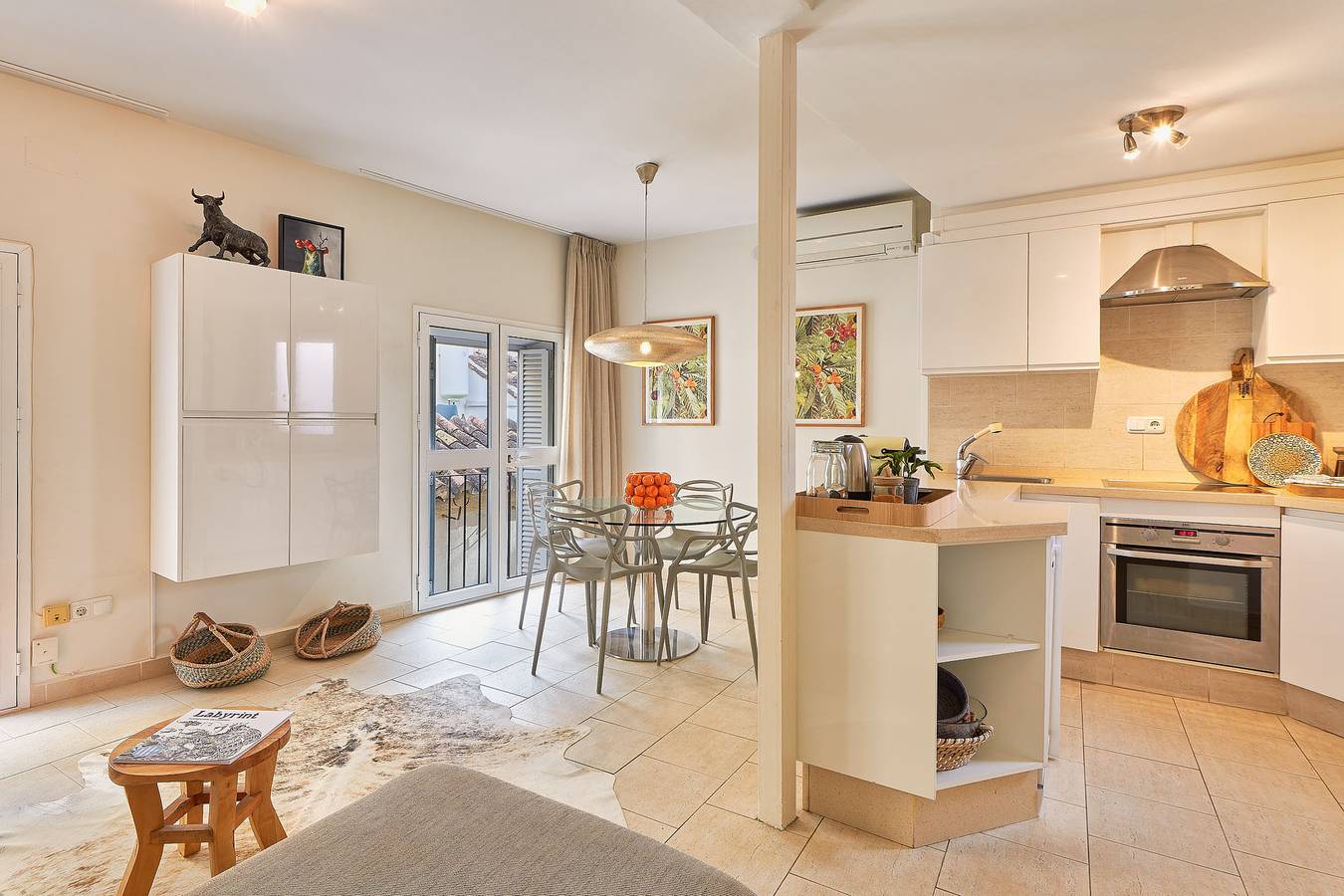 Entire apartment, Siglo - Holiday penthouse in Malaga in Malaga Centro Historico, Malaga