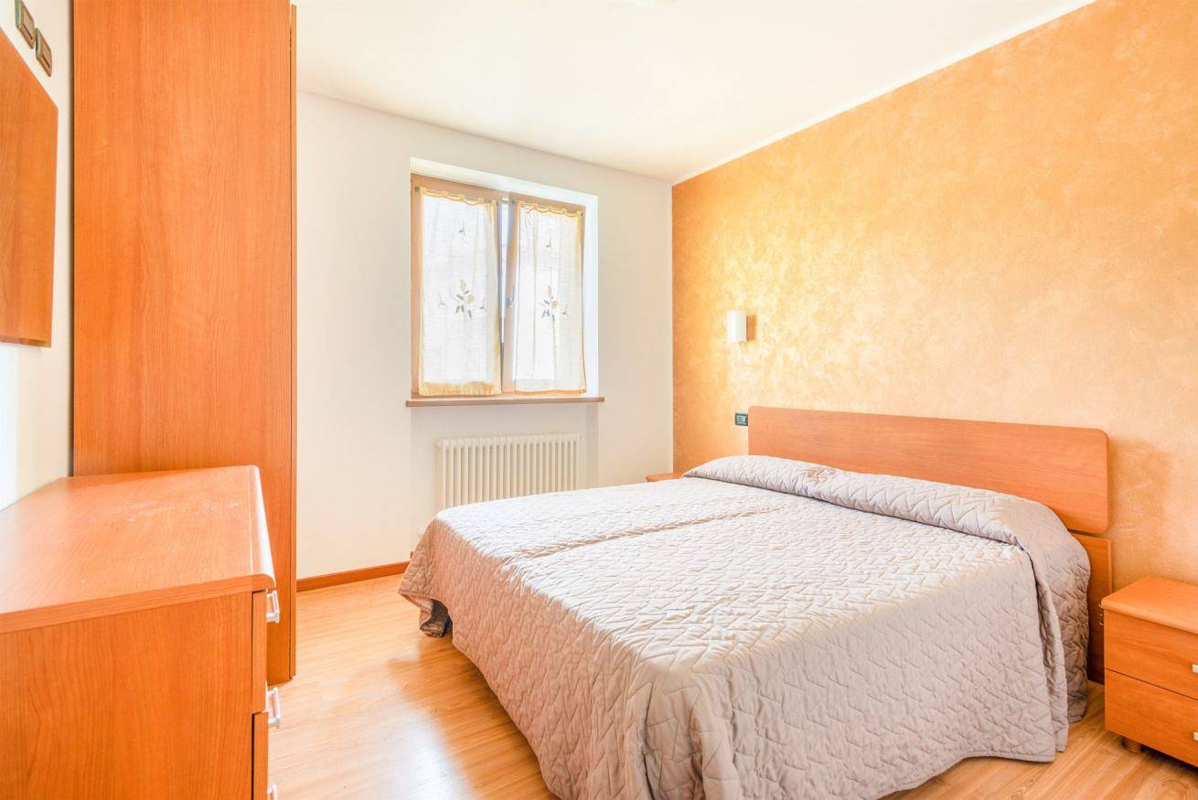 Ganze Wohnung, Residence Toli Pool mit beheizter Pool 30° in Pieve di Ledro, Ledro