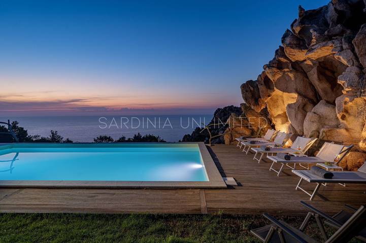 Casa de vacaciones para 15 personas, con Terraza en Costa Paradiso