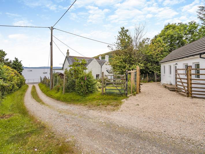 Cottage for 4 people, with garden on Isle of Arran