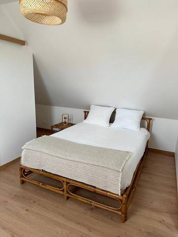 Gîte pour 2 personnes, avec terrasse à Autheuil-Authouillet