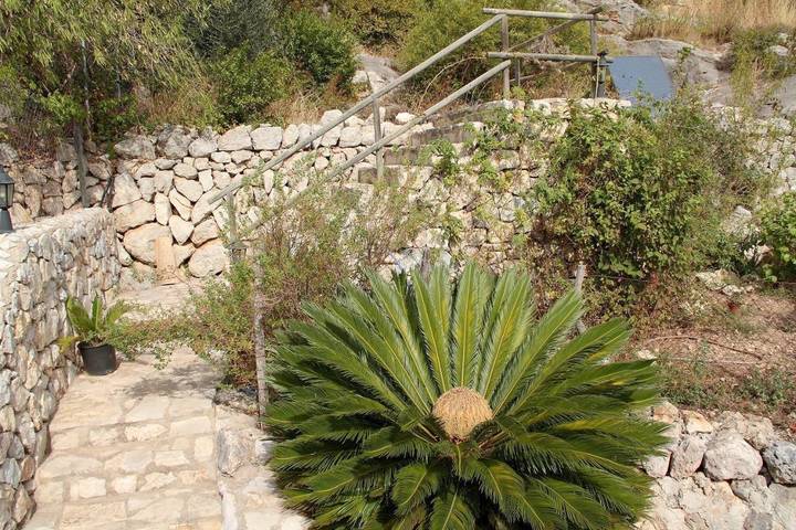 Finca für 6 Personen, mit Balkon und Whirlpool sowie Terrasse und Garten in Caimari - 4
