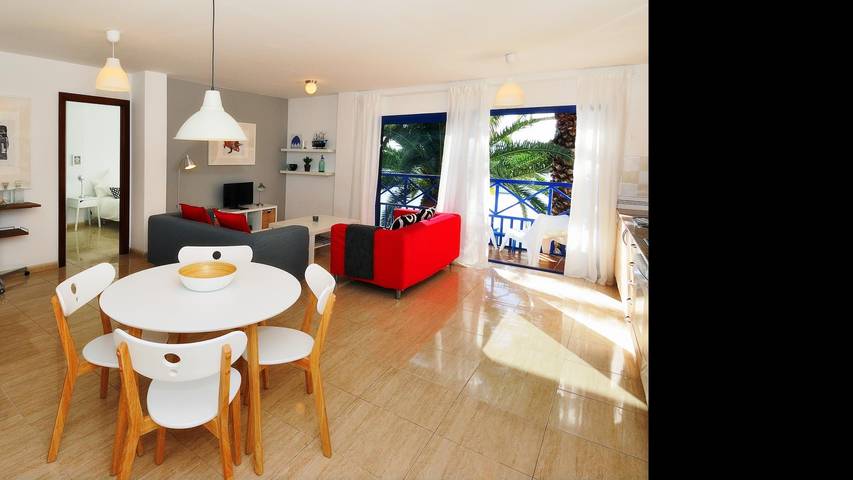 Apartamento de vacaciones para 4 personas, con balcón y vistas al mar - 1