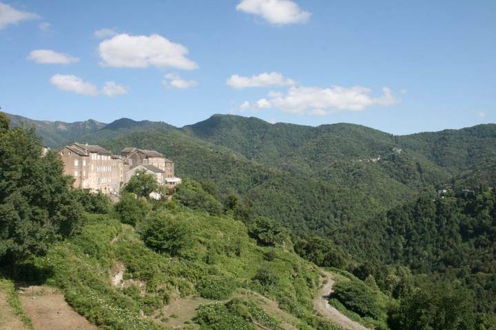 Hôtel pour 2 personnes, avec terrasse, animaux acceptés à Piedicroce