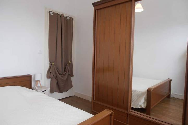 Apartamento entero, Apartamento y su patio de 6 a 12 personas en Guilvinec in Guilvinec, Region de Quimper