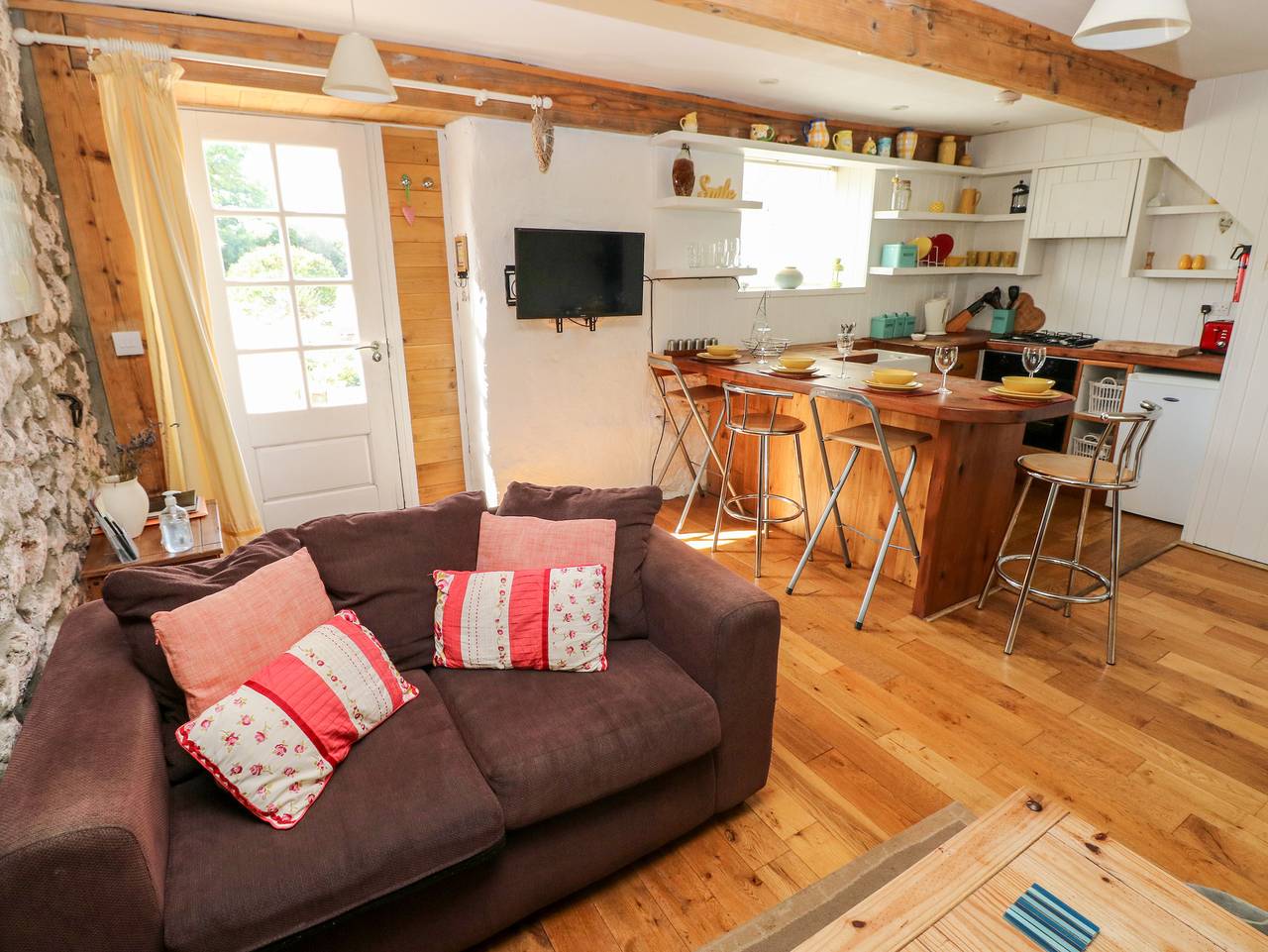 Beekeeper's Cottage in Pembroke, Pembrokeshire