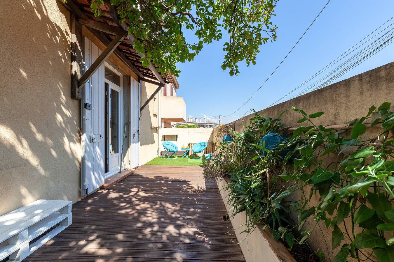 Villa Granier con terraza privada, jardín privado y Wi-Fi in Marsella, Marsella region