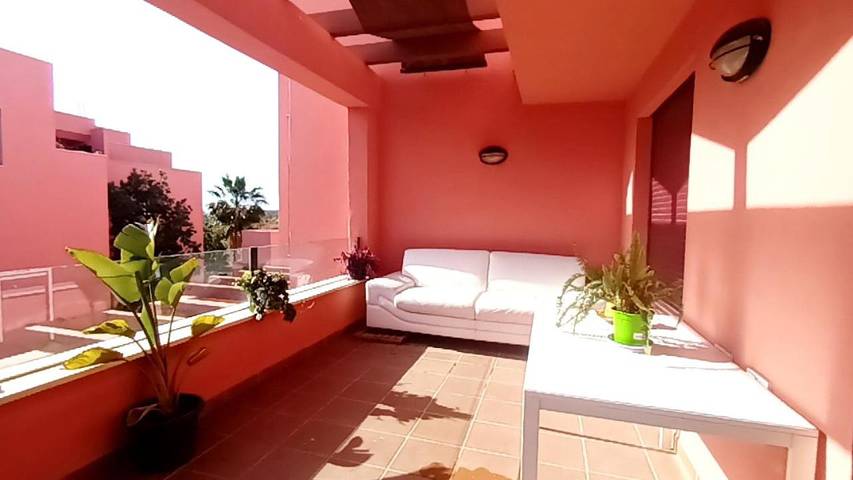 Ferienwohnung für 2 Personen, mit Balkon und Ausblick sowie Pool und Garten - 1