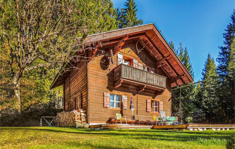 Baita per 5 persone, con Terrazza e Sauna in Tirolo