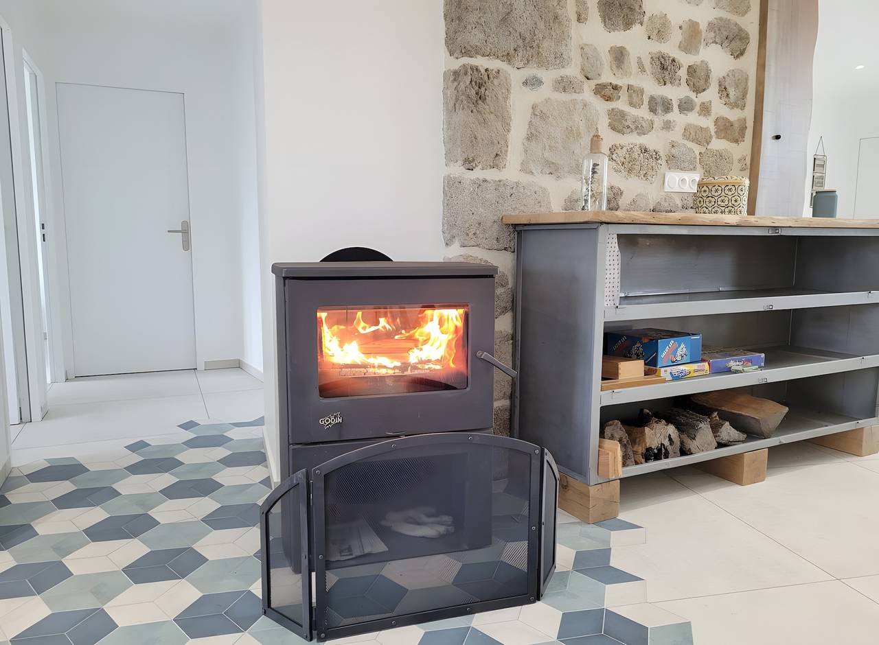 Gîte de l'atelier, 15 personnes in Haute-Loire