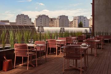 Hôtel pour 2 personnes, avec sauna et terrasse, animaux acceptés dans Paris La Défense Arena