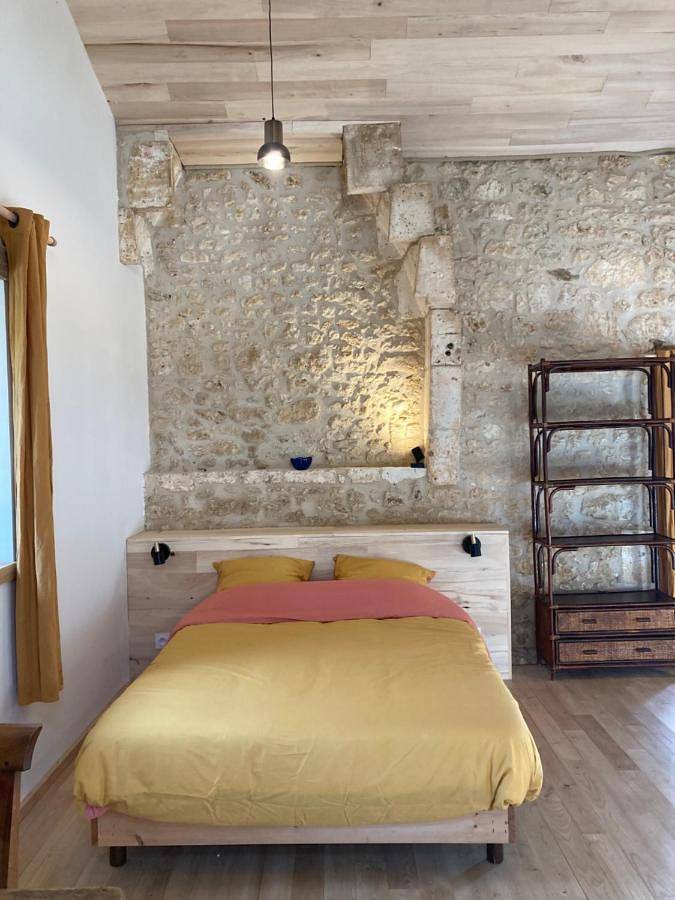 Location de vacances pour 2 personnes, avec jardin et terrasse à Champagnac-de-Belair - 2