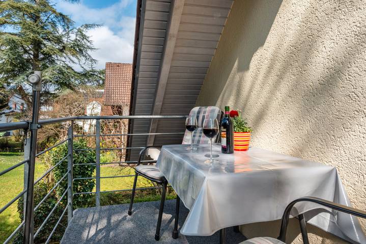 Ferienwohnung für 2 Personen, mit Balkon in Immenstaad - 2