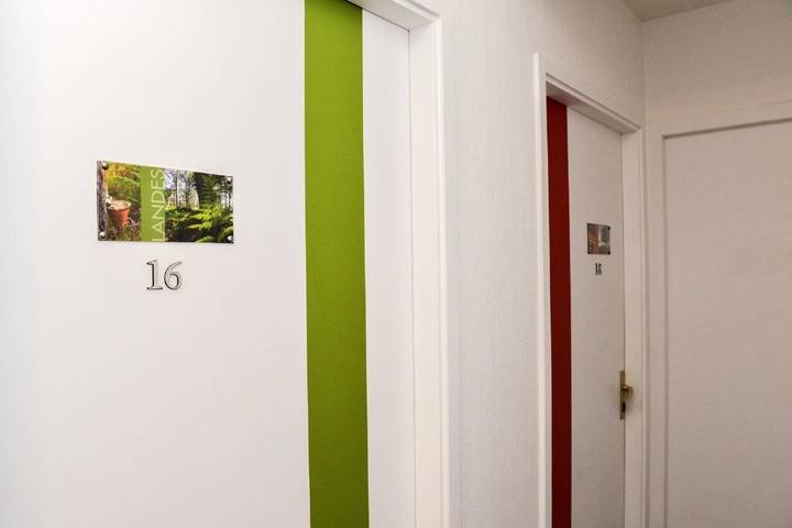 Hôtel pour 2 personnes, avec terrasse dans Thermes de l'Avenue - 2