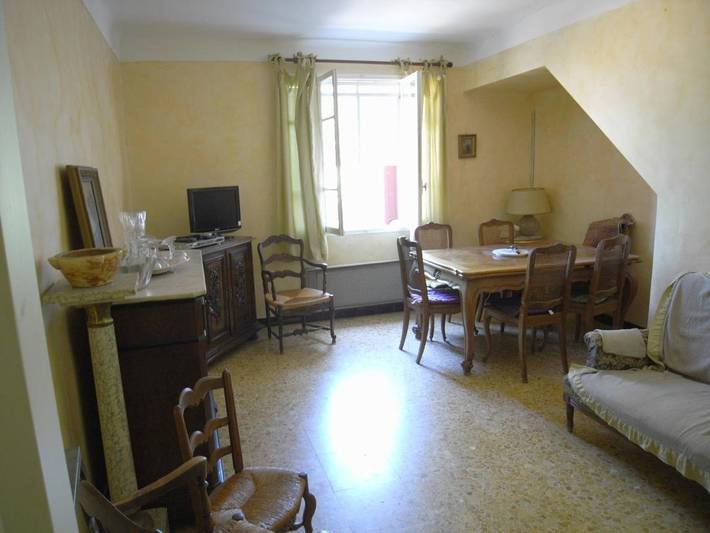 Location de vacances pour 7 personnes, avec terrasse et jardin, adapté aux familles à La Roque-d'Anthéron - 3