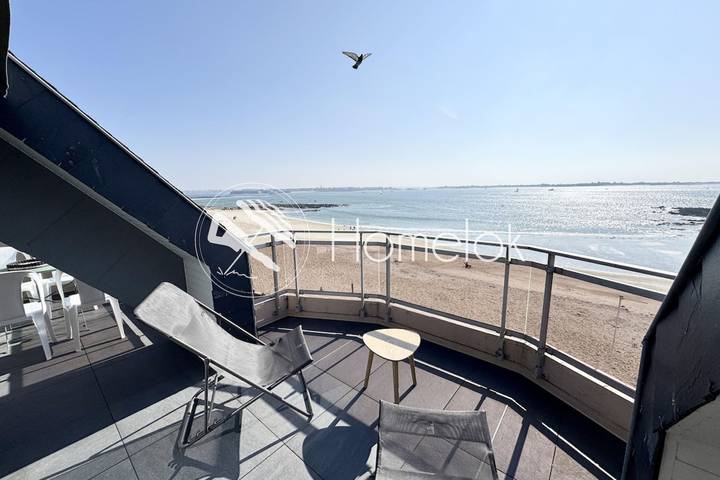 Gîte pour 2 personnes, avec balcon dans Office De Tourisme De Larmor Plage
