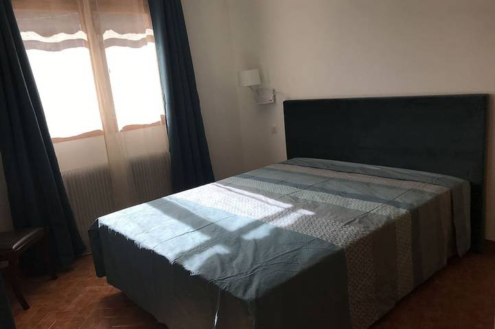 Location de vacances pour 6 personnes, avec terrasse à Châteauneuf-Villevieille - 2