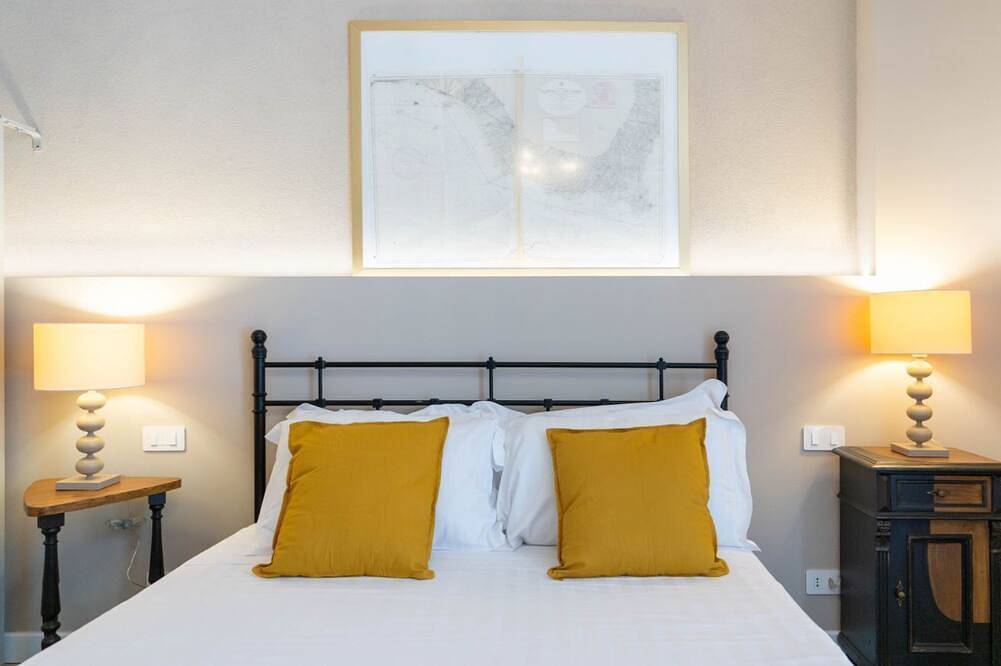 Entire apartment, Gli Archi di Aretusa - Design Apartment in the heart of Ortigia in Syracuse, Syracuse Province