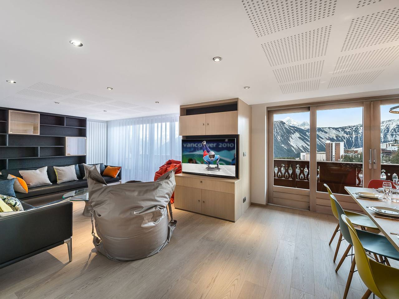 Hel lejlighed, Renovated 3-bedroom apartment, Courchevel 1850, with balcony and parking in Courchevel 1850, Saint-Bon-Tarentaise