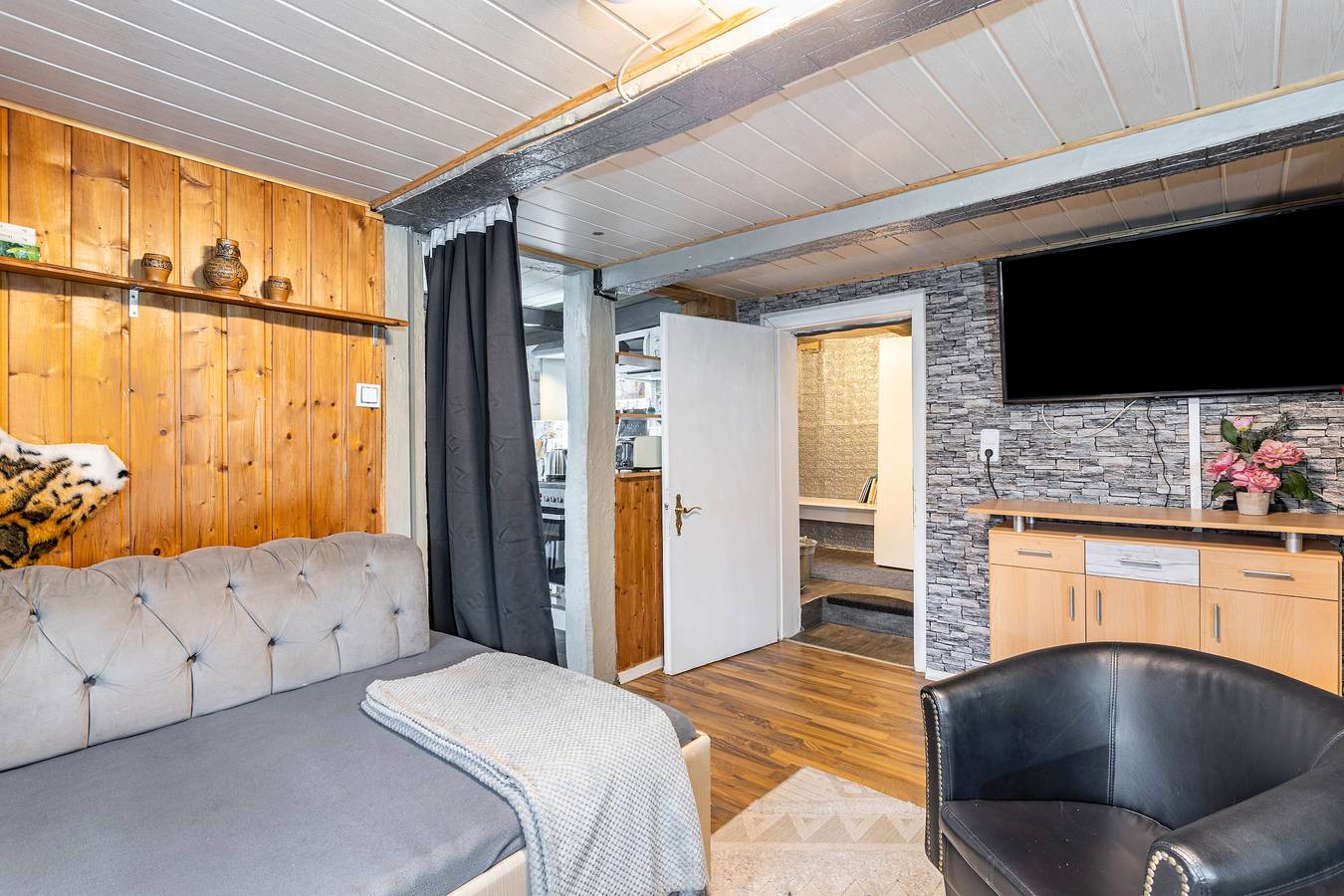 Ganze Wohnung, Apartment 'Happy 2' mit Bergblick, privater Terrasse und Wlan in Olsberg, Hochsauerlandkreis