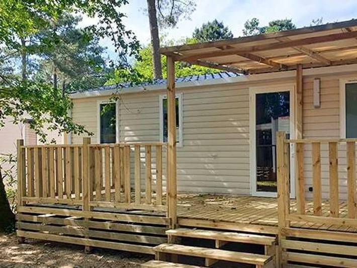 Camping pour 6 personnes, avec terrasse ainsi que bassin pour enfant et sauna à Les Mathes - 2