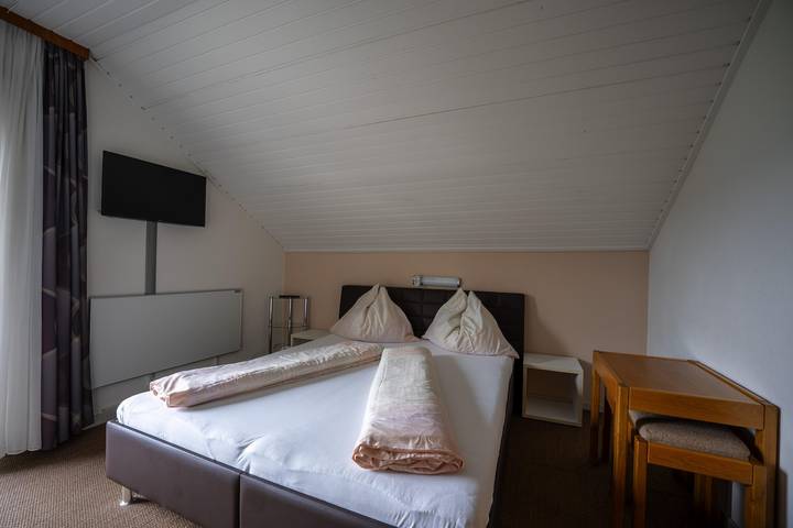 Double Room with Balcony in Karavanke in Pohorje, Villach
