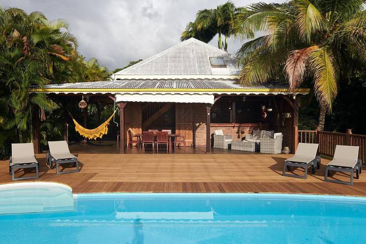 Villa pour 6 personnes, avec piscine ainsi que jardin et vue à Deshaies - 2