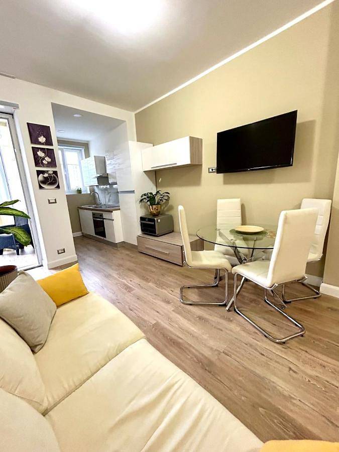 Appartamento per 3 persone, con Balcone e Panorama a Nichelino