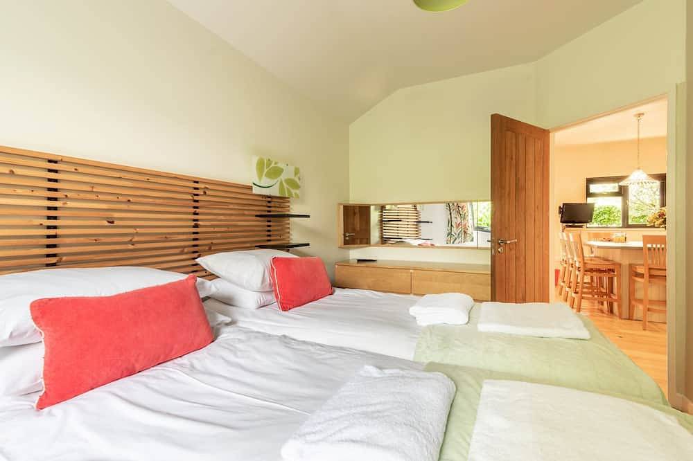 Somerset Lodge - für 4/5 Personen mit eigenem Whirlpool in Cheddar, Somerset