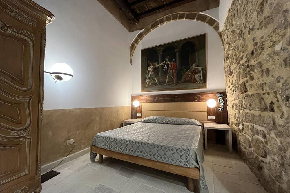 Entire apartment, Vermexio Suite In Ortigia in Syracuse, Syracuse Province